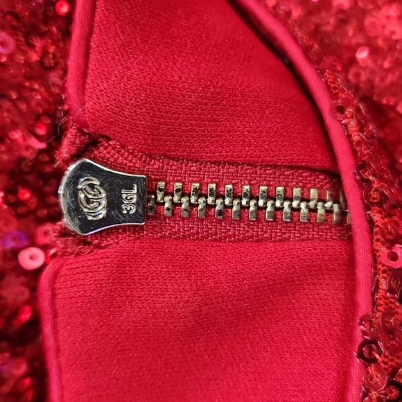 Vince Camuto Brilliant Red Sequined Dress Size 4 - Picture 10 of 10